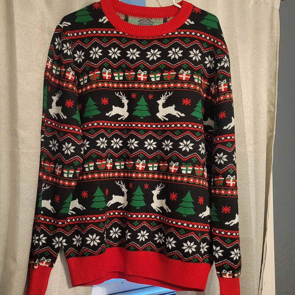 Festive Christmas Sweater with Reindeer and Snowflakes NWOT